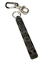 Load image into Gallery viewer, SCBA QR Shackle 2.0